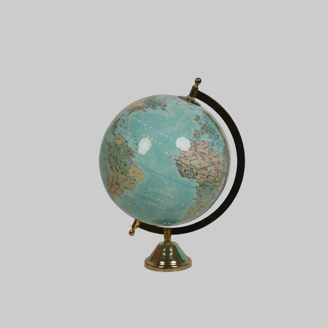 Elegant Green-Tone Desktop Globe – Classic Decorative World Map Showpiece