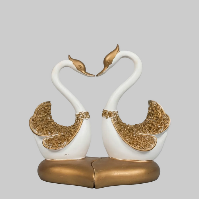 Elegant Love Swans Figurine – Harmonious Vastu & Relationship Symbol