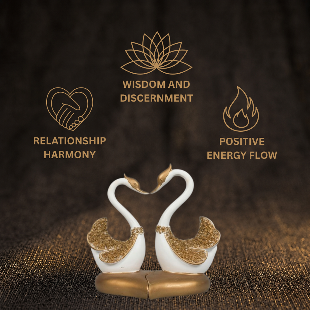 Short Details of Elegant Love Swans Figurine