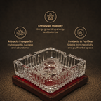 Short details of Clear Crystal Tortoise with Square Glass Dish